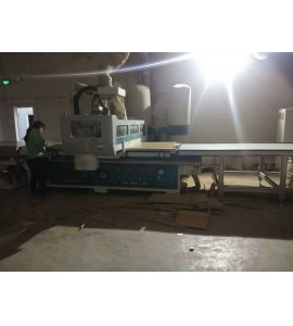 全自動(dòng)數(shù)控下料流水線